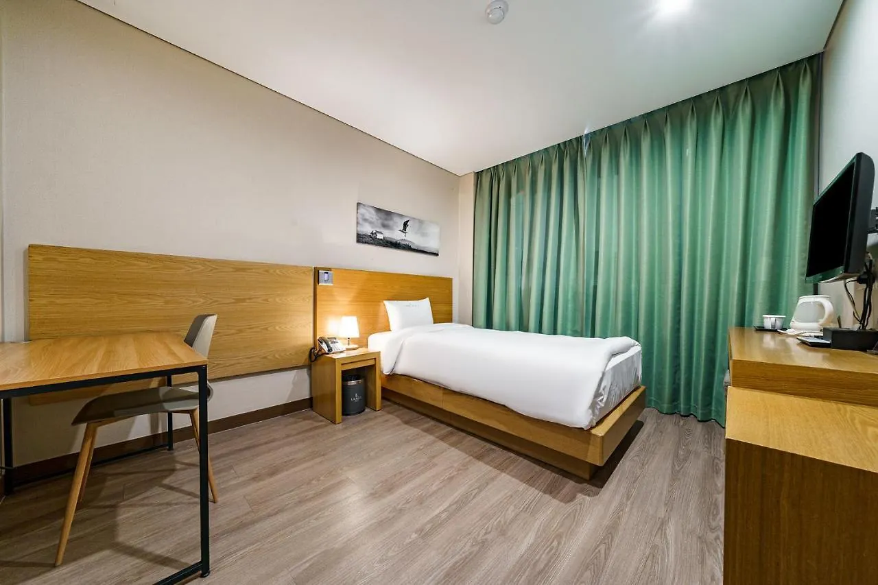 Lamer Hotel Busan 3*,  South Korea