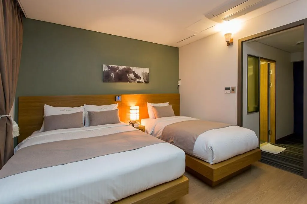 Lamer Hotel Puszan