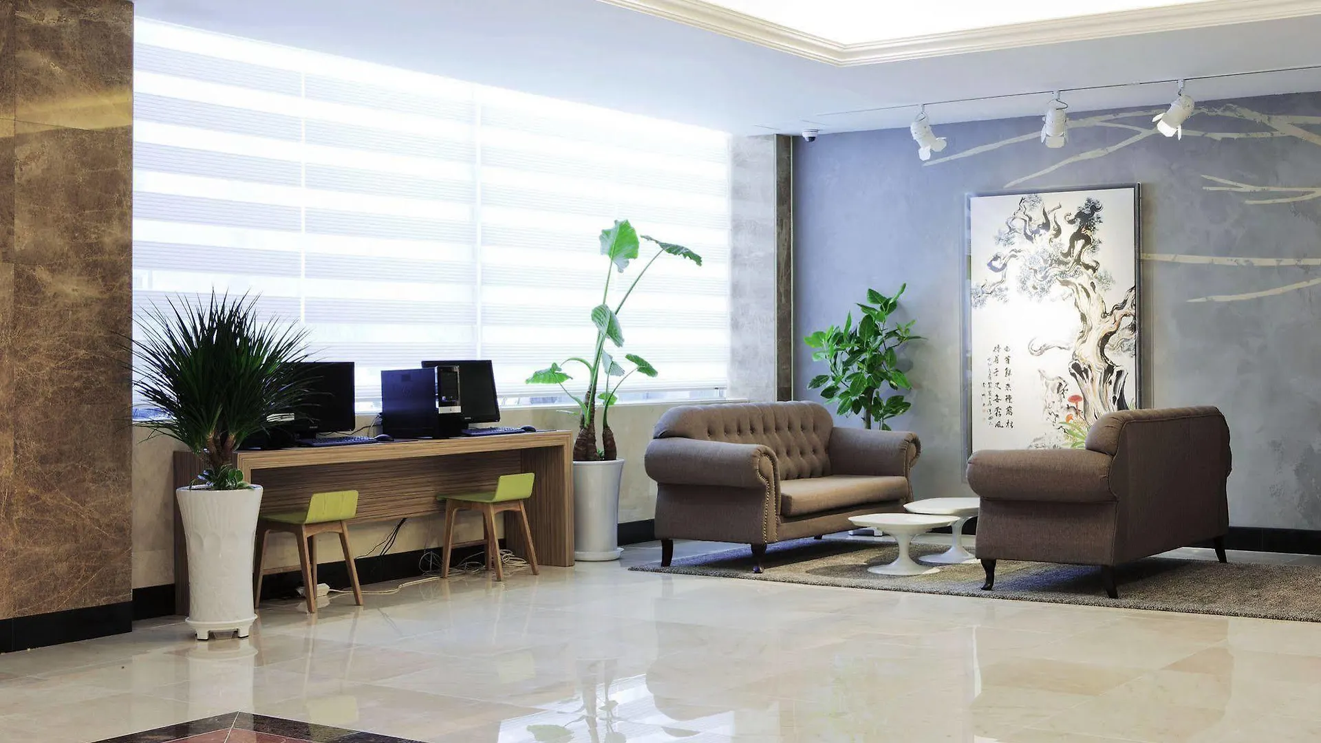 Lamer Hotel Puszan