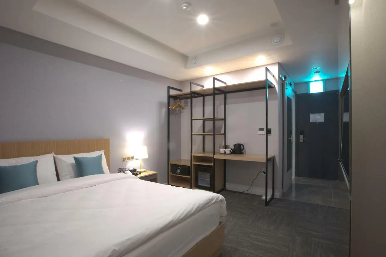 Lamer Hotel Puszan